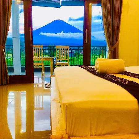 D'Uma Amed Homestay Exterior photo