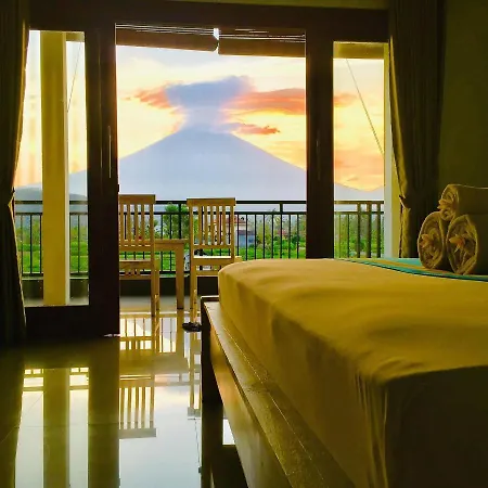 D'Uma Amed Homestay Exterior photo