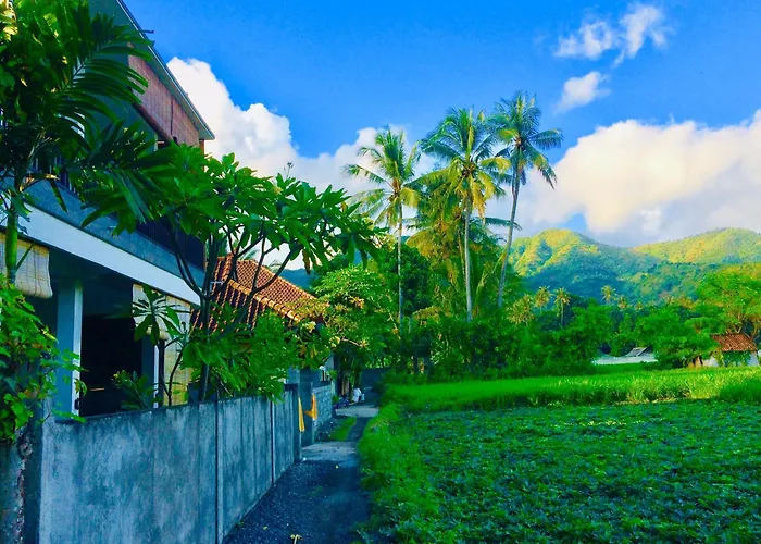D\'Uma Amed Homestay