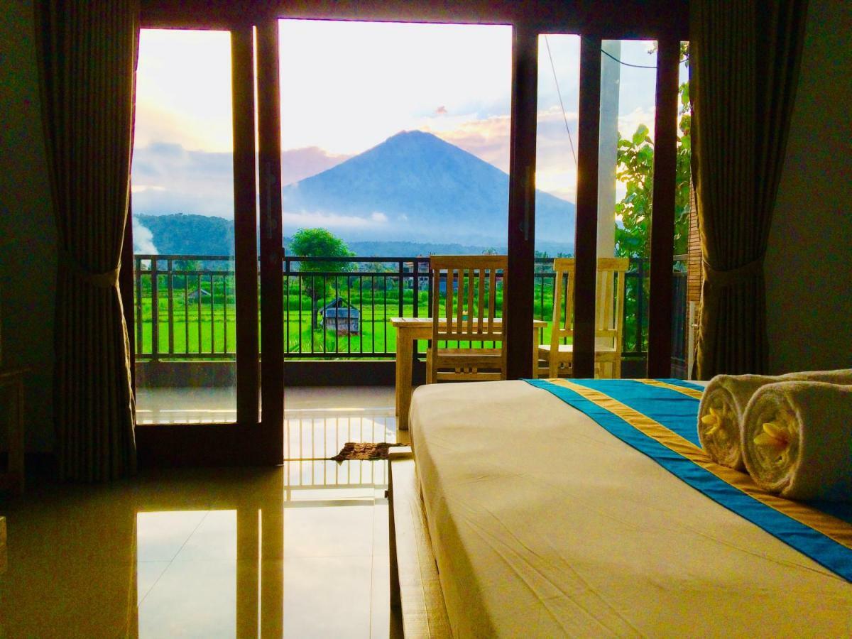D'uma Homestay *